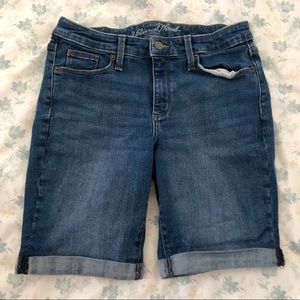 Universal Thread Mid Rise Bermuda Blue Jean Shorts